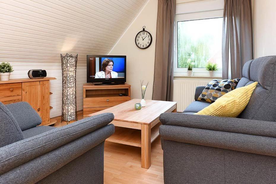Ferienwohnungen Haus Gezeiten نايهالينجازييل المظهر الخارجي الصورة